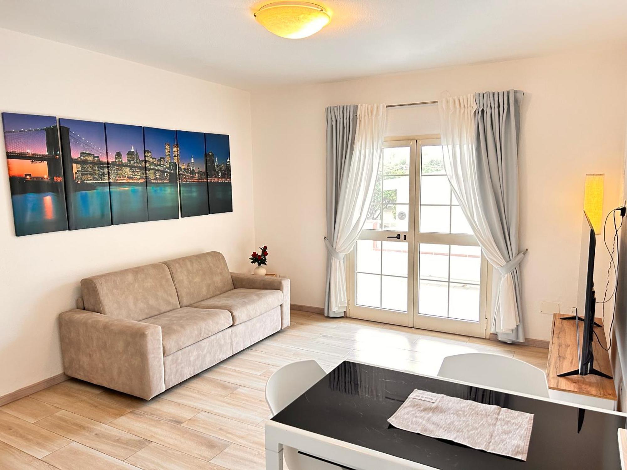 Guest House - La Bella Vita โอโรเซย ห้อง รูปภาพ