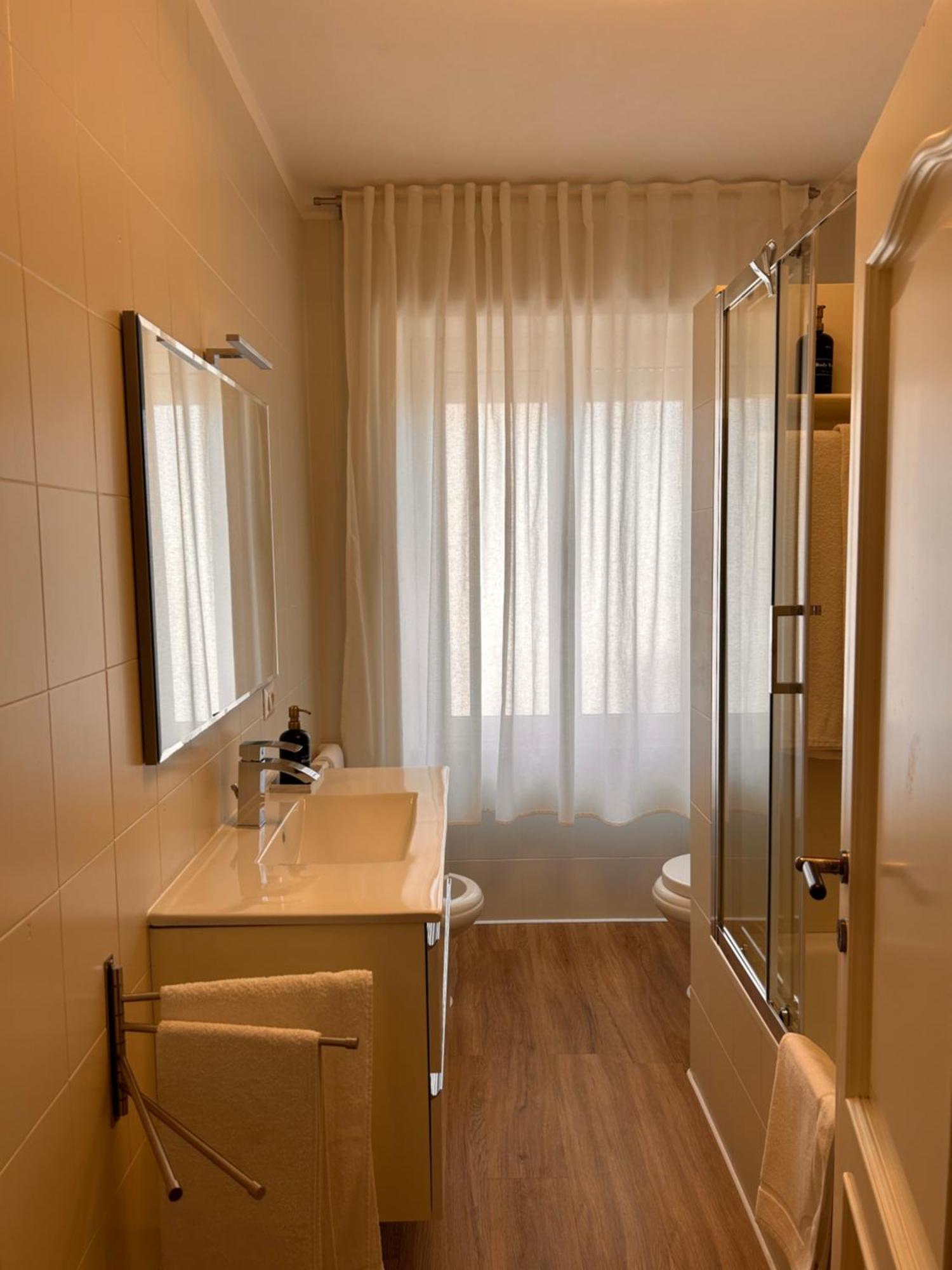 Guest House - La Bella Vita โอโรเซย ภายนอก รูปภาพ